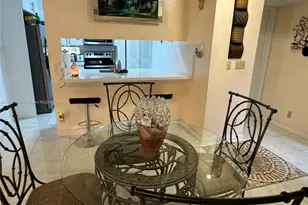 8664 SW 3rd St, Pembroke Pines, FL 33025 - Photo 6