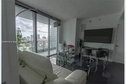 92 SW 3rd St #1802, Miami, FL 33130 - Photo 10