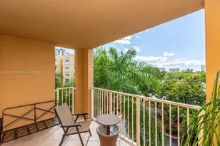 19999 E Country Club Dr, Aventura, FL 33180 - Photo 14