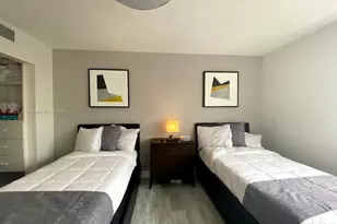 19999 E Country Club Dr, Aventura, FL 33180 - Photo 28