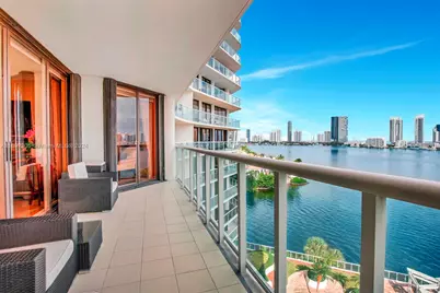 4000 Island Blvd #1002, Aventura, FL 33160 - Photo 2