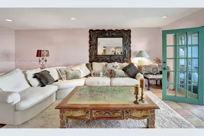 450 Paradise Isle Blvd #307 & 308, Hallandale Beach, FL 33009 - Photo 12