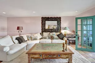 450 Paradise Isle Blvd, Hallandale Beach, FL 33009 - Photo 12