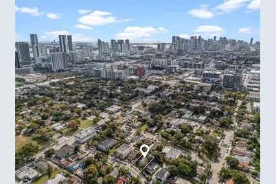 260 NW 34th St, Miami, FL 33127 - Photo 6