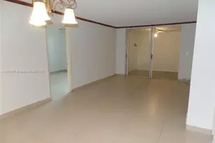 447 NE 195th St, Miami, FL 33179 - Photo 4