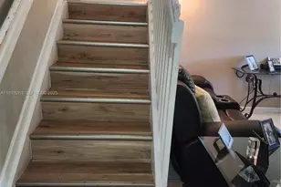 2717 SE 15th Pl, Homestead, FL 33035 - Photo 10