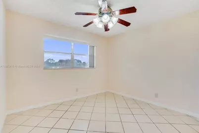 608 SW Natura Blvd #311, Deerfield Beach, FL 33441 - Photo 16