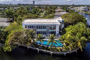 400 Tamarind Dr, Hallandale Beach, FL 33009 - Photo 42