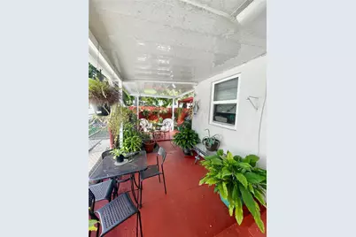 623 SW 6th Ter #1-2, Hallandale Beach, FL 33009 - Photo 14