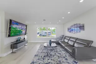 1380 SW 56th Ave, Plantation, FL 33317 - Photo 10