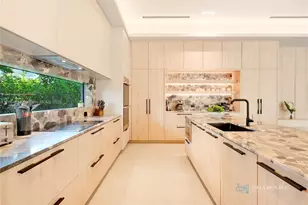 1200 NE 87th St, Miami, FL 33138 - Photo 12