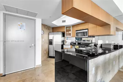 1750 N Bayshore Dr #5014, Miami, FL 33132 - Photo 6