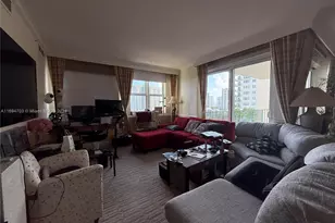 20000 E Country Club Dr, Aventura, FL 33180 - Photo 2