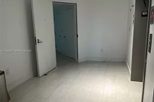 16385 Biscayne Blvd, North Miami Beach, FL 33160 - Photo 26