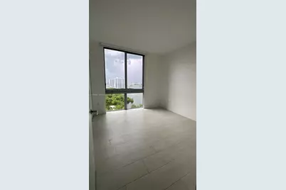 16385 Biscayne Blvd #1615, North Miami Beach, FL 33160 - Photo 16