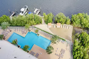 16385 Biscayne Blvd, North Miami Beach, FL 33160 - Photo 30