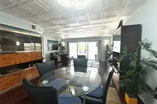12900 SW 13th St, Pembroke Pines, FL 33027 - Photo 10
