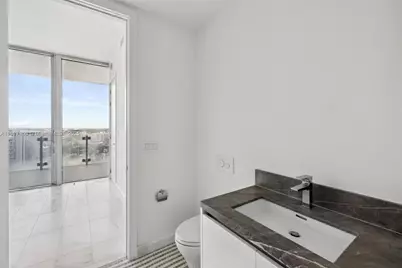 700 NE 26th Terr #2306, Miami, FL 33137 - Photo 16