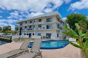 1900 Diana Dr, Hallandale Beach, FL 33009 - Photo 26