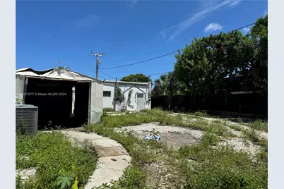 4343 N Andrews Ave, Oakland Park, FL 33309 - Photo 8