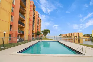 4717 NW 7th St, Miami, FL 33126 - Photo 4