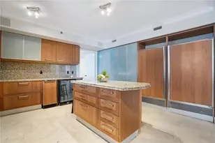 5801 Collins Ave, Miami Beach, FL 33140 - Photo 6