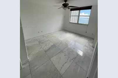 770 Claughton Island Dr #1504, Miami, FL 33131 - Photo 10