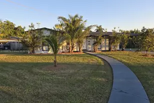 9780 SW 167th St, Miami, FL 33157 - Photo 2