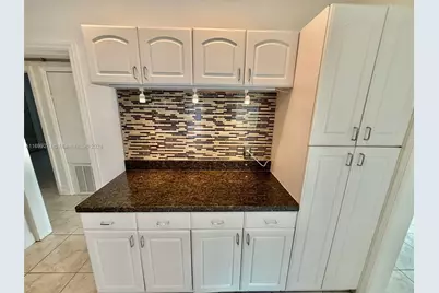 1859 NE 173rd St, North Miami Beach, FL 33162 - Photo 8