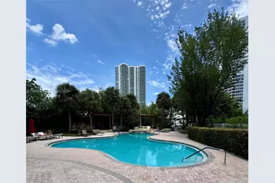 3400 NE 192nd St #307, Aventura, FL 33180 - Photo 12