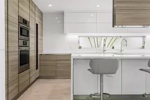 323 Atlantic Ave, Sunny Isles Beach, FL 33160 - Photo 24