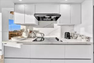 7000 Island Blvd, Aventura, FL 33160 - Photo 20