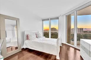 7000 Island Blvd, Aventura, FL 33160 - Photo 48