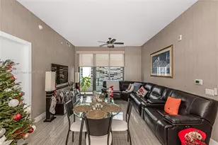 2960 NE 207th St, Aventura, FL 33180 - Photo 4