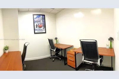 150 SE 2nd Ave #319, Miami, FL 33131 - Photo 2