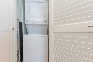 4111 S Ocean Dr, Hollywood, FL 33019 - Photo 26