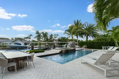 2040 NE 121st Rd, North Miami, FL 33181 - Photo 40