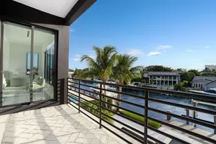 2040 NE 121st Rd, North Miami, FL 33181 - Photo 18