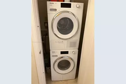 1435 Brickell Ave #3307, Miami, FL 33131 - Photo 10