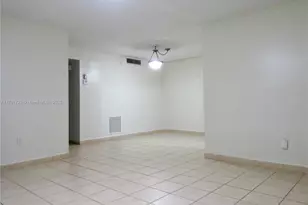 20275 NE 2nd Ave, Miami, FL 33179 - Photo 10