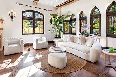 49 Palm Ave, Miami Beach, FL 33139 - Photo 22