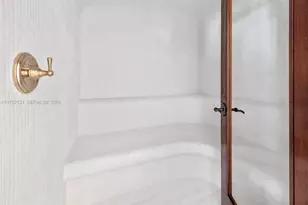 49 Palm Ave, Miami Beach, FL 33139 - Photo 36