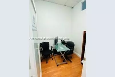 19300 W Dixie Hwy #10-C, Miami, FL 33180 - Photo 1