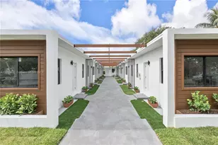 1946 Pierce St, Hollywood, FL 33020 - Photo 6