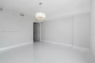 400 Sunny Isles Blvd, Sunny Isles Beach, FL 33160 - Photo 18