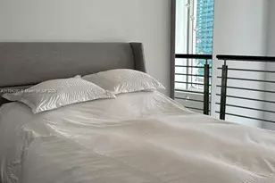 41 SE 5th St, Miami, FL 33131 - Photo 28