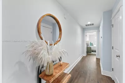 412 S 5th Ave, Other City - In The State Of Florida, FL 32250 - Photo 16