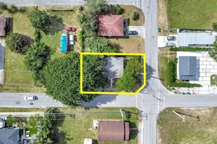 2100 NW 76th St, Miami, FL 33147 - Photo 40