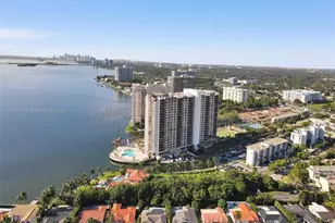 1800 NE 114th St, Miami, FL 33181 - Photo 18