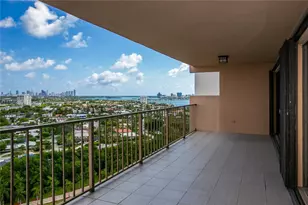 1800 NE 114th St, Miami, FL 33181 - Photo 2